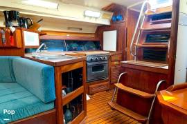 1985 Hunter 40, $ 54,900.00
