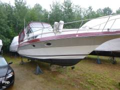 1988 Cruisers Yachts Esprit 3170, $ 13,900.00