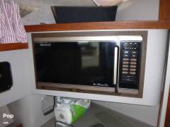 1988 Cruisers Yachts Esprit 3170, $ 13,900.00