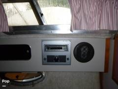 1988 Cruisers Yachts Esprit 3170, $ 13,900.00