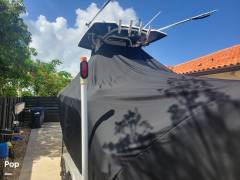 2017 Robalo R222, $ 65,900.00
