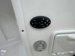 2007 Regal Commodore 2665, $ 33,000.00