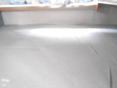 1995 Carver 325 Aft Cabin, $ 23,350.00