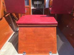 1953 Chris-Craft 24 Express Cruiser, $ 27,900.00
