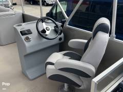2023 Custom Built 29 Party Barge, $ 76,700.00
