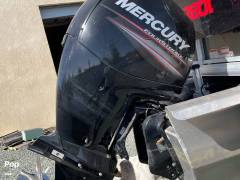 2019 Sun Tracker 22 XP3, $ 50,000.00