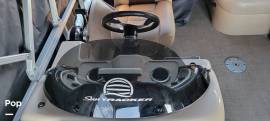 2019 Sun Tracker 22 XP3, $ 50,000.00