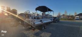 2019 Sun Tracker 22 XP3, $ 50,000.00