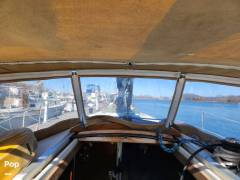 1985 Ericson Yachts 32-3, $ 17,500.00