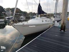 1985 Ericson Yachts 32-3, $ 17,500.00