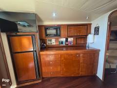 1998 Trojan 440 Express, $ 200,000.00