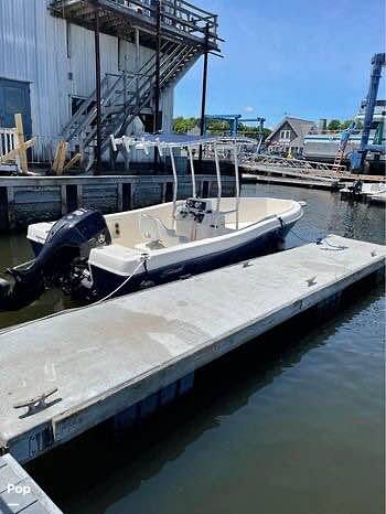 1998 Seaswirl 2100 CC, $ 36,700.00
