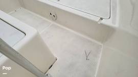 1998 Seaswirl 2100 CC, $ 36,700.00