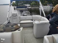 2017 Harris Solstice 220SL, $ 49,500.00