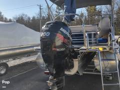 2017 Harris Solstice 220SL, $ 49,500.00