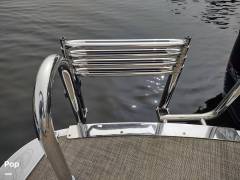 2017 Harris Solstice 220SL, $ 49,500.00
