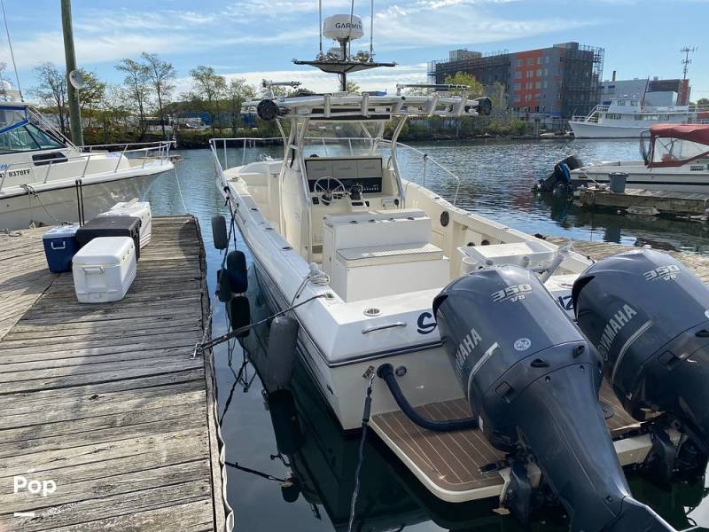 1988 Hydra-Sports 3300 VSF Cuddy, $ 65,000.00