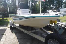 2002 Key Largo 216 CC, $ 27,800.00
