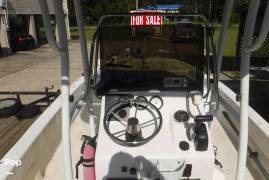 2002 Key Largo 216 CC, $ 27,800.00