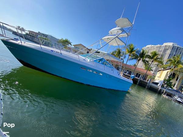 1985 Chris-Craft 333 Commander Sport, $ 35,000.00