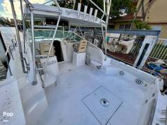 1985 Chris-Craft 333 Commander Sport, $ 35,000.00