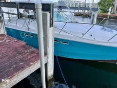 1985 Chris-Craft 333 Commander Sport, $ 35,000.00