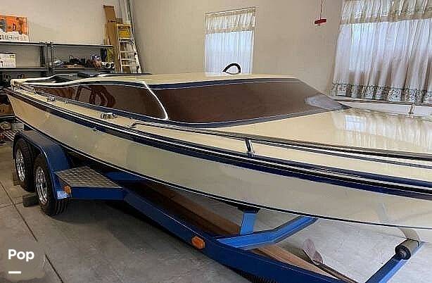 1980 Tarva Cruiser Deluxe 21, $ 22,500.00