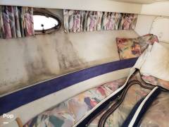 1995 Carver 355, $ 29,900.00