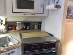 1995 Carver 355, $ 29,900.00