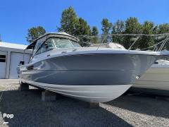 2001 Pursuit 3000 express, $ 124,000.00
