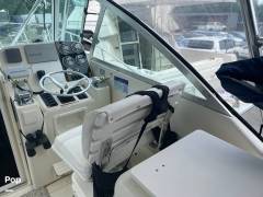 2001 Pursuit 3000 express, $ 124,000.00