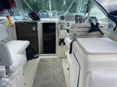 2001 Pursuit 3000 express, $ 124,000.00