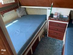 1981 Tollycraft 34 Tri-Cabin, $ 19,000.00