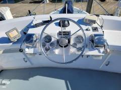 1981 Tollycraft 34 Tri-Cabin, $ 19,000.00