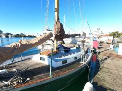 1947 Paul Luke Friendship 32, $ 19,000.00