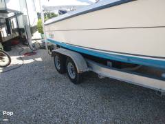 1995 Angler 220, $ 22,850.00