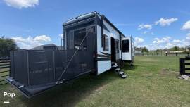 2023 Grand Design Momentum 350G, $ 79,500