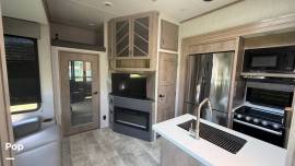 2023 Grand Design Momentum 350G, $ 79,500