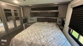 2023 Grand Design Momentum 350G, $ 79,500