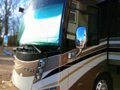 2012 Winnebago Tour 42QD, $ 175,000