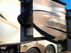 2012 Winnebago Tour 42QD, $ 175,000