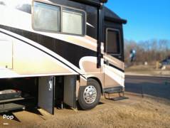 2012 Winnebago Tour 42QD, $ 175,000