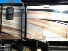2012 Winnebago Tour 42QD, $ 175,000