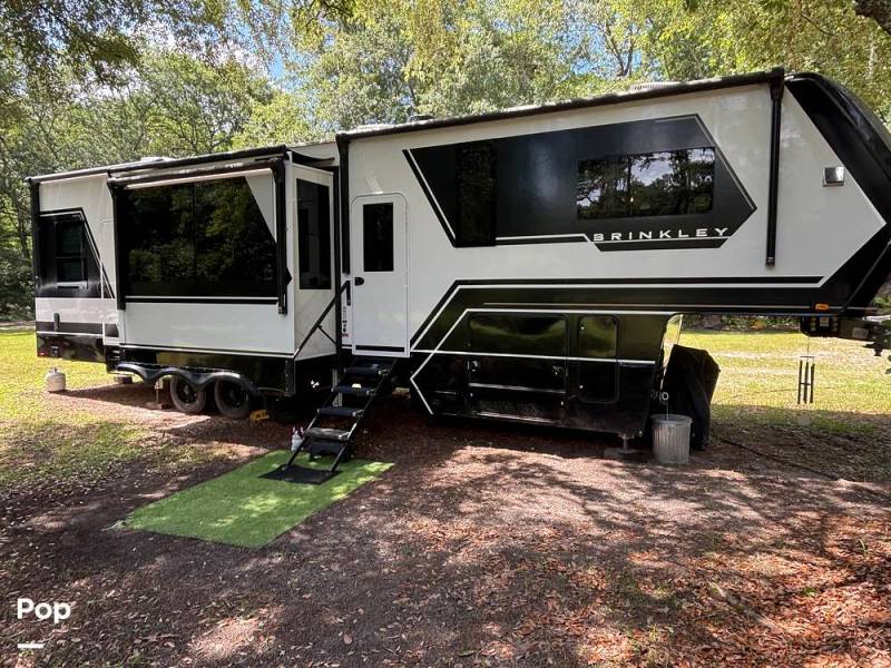 2024 Brinkley G 3500, $ 105,000