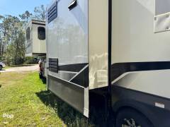 2022 Keystone Alpine 3712KB, $ 54,900