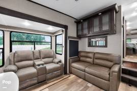 2023 Shasta Phoenix 367BH, $ 59,900