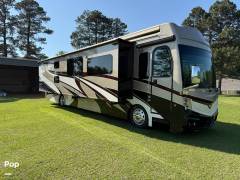 2018 Fleetwood Discovery 40G, $ 139,000