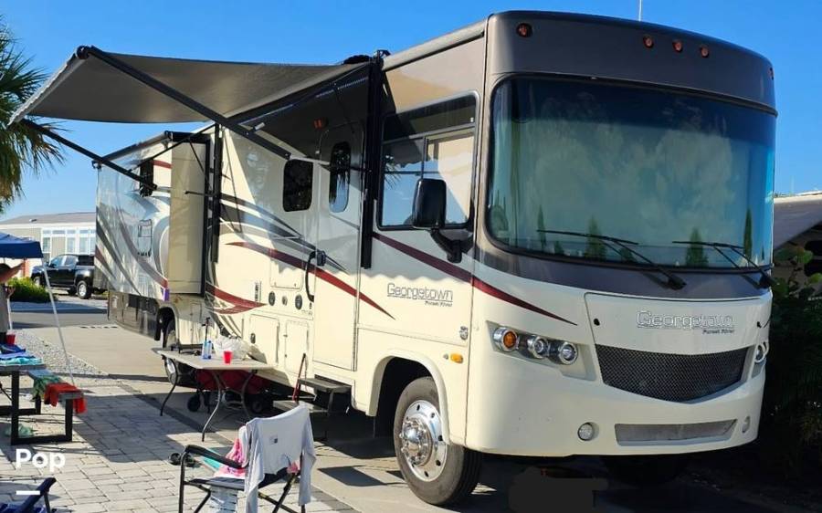 2017 Forest River Georgetown 364TS, $ 114,000