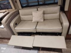 2017 Forest River Georgetown 364TS, $ 114,000