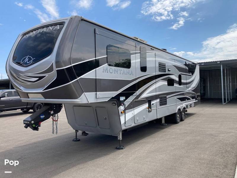 2023 Keystone Montana 3763BP, $ 89,900